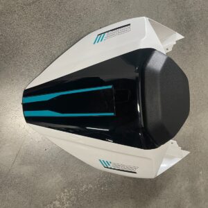 Dessus de selle en Race Look - Nebula White & Nebula Black